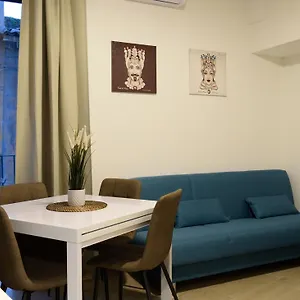 https://la-casa-di-carta-al-duomo.sicilyhotelsitaly.net